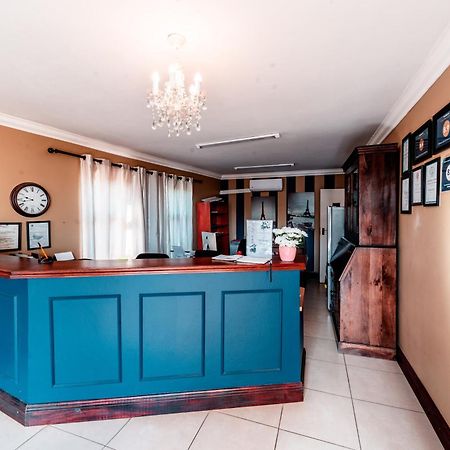 Chateau La Mer Exclusive Guesthouse & Spa Hartbeespoort Exterior photo